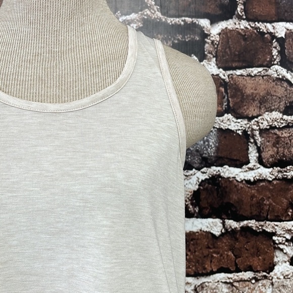 Sherpa Tank Top Beige Stripe Size Medium - Picture 4 of 11